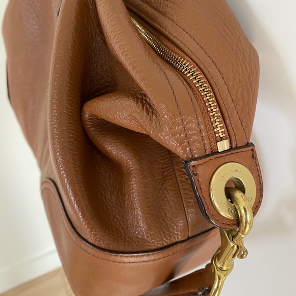 Coach leather purse - Picture 10 of 10